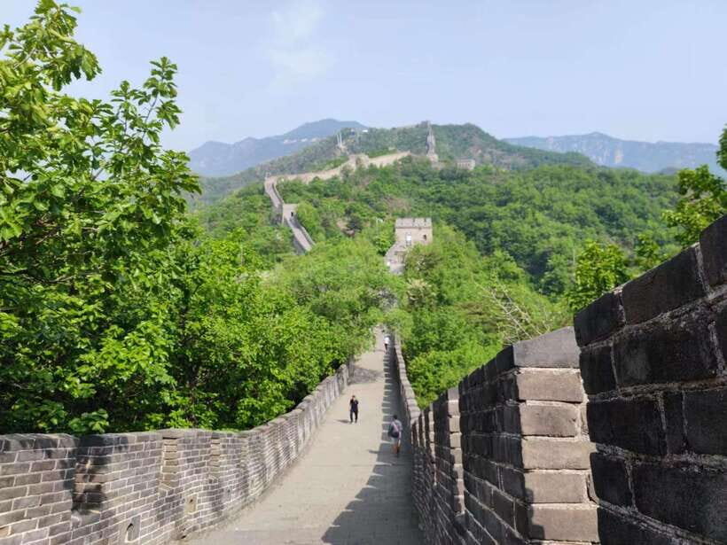 Beijing: Great Wall Hiking Tour from Jiankou to Mutianyu - Detailed Review of the Tour Experience