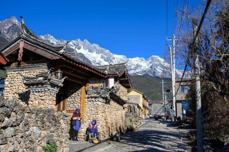 Biking tour&guide visit Lijiang baisha village market park - Practical Aspects & What to Expect