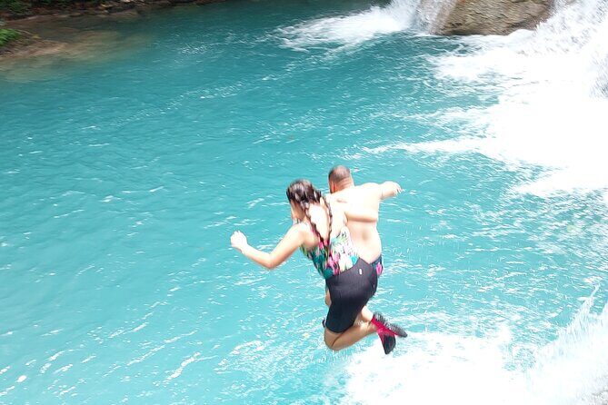 Blue Hole, Secret Falls and River Tubing Combo From Ocho Rios - Stop 1: Blue Hole