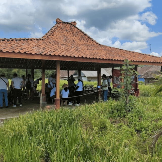 Borobudur: Pottery Making Workshop with Expert Craftmen - Who Will Love This Experience?