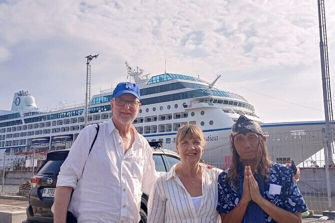 Borobudur Private Excursion From Semarang (Upper level access) - Optional Lunch and Souvenir Shopping