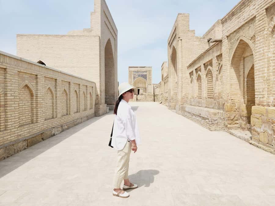 Bukhara Hidden Courtyards: Tea, Legends & Local Life - Who Will Love This Tour?