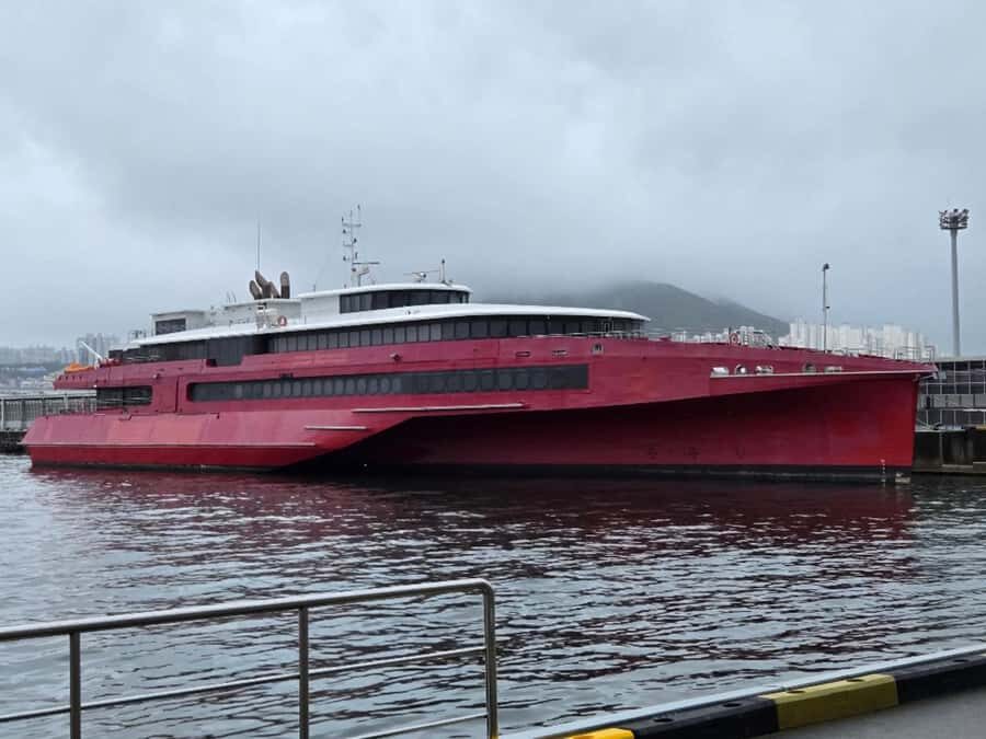 Busan: Coastline Cruise & Sunset & Fireworks - Who Should Consider This Cruise?