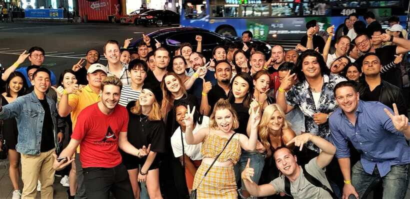 Busan: Pub Crawl with Friends - The Heart of the Busan Pub Crawl Experience