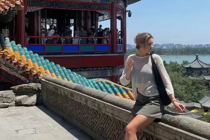 BusDa-Full-Day Bus Trips: Mutianyu, Summer & Old Summer Palaces - Transportation and Comfort