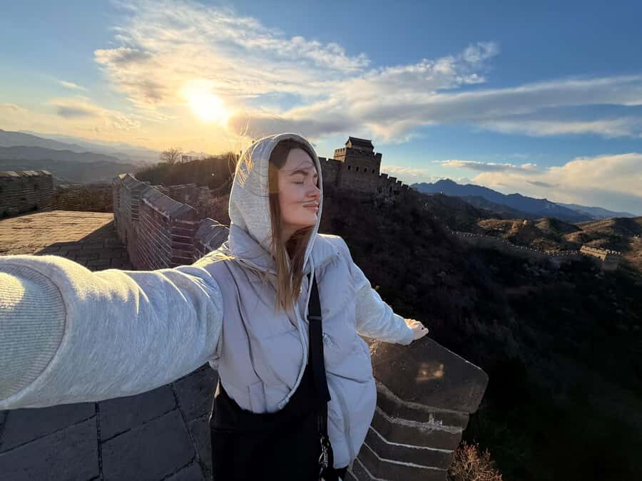 Busda: Mutianyu Great Wall & Ming Tomb Group/Private Tour - Who Should Consider This Tour?