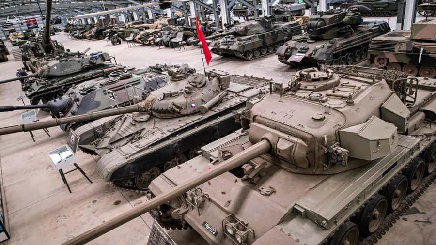 Cairns: Australian Armour & Artillery Museum with Transfers - Practicalities and Considerations