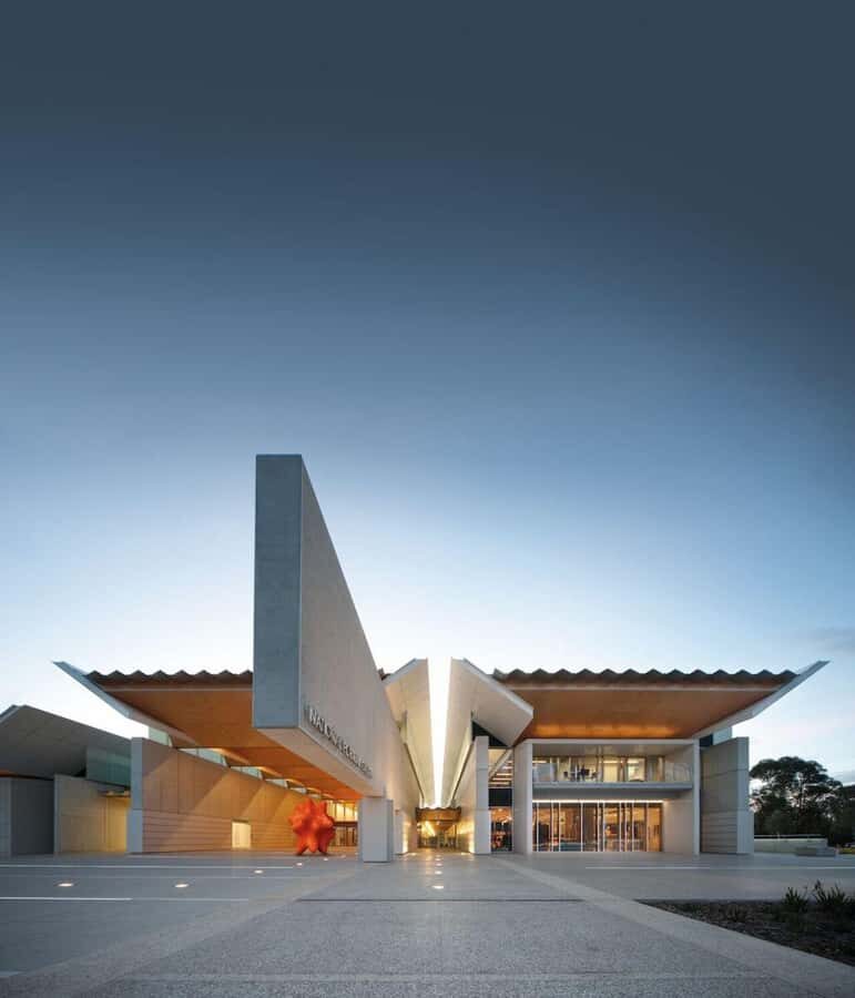 Canberra: National Portrait Gallery Guided Tour - Highlights of the Portrait Collection