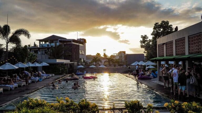 Canggu: Birthday Pool Party at Salt Restaurant & Pool Bar - The Venue: Salt Restaurant & Pool Bar