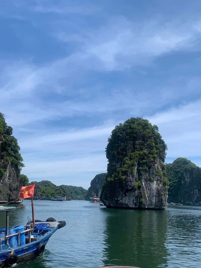Cat Ba: Lan Ha and Ha Long Bay Boat Tour with Kayaking, Cave - The Value of This Tour