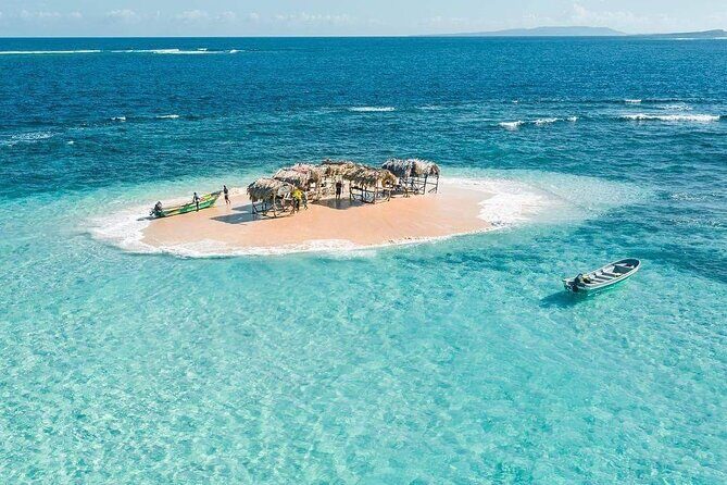 Cayo Arena: Paradise Island and Mangroves Tour Lunch - Why This Tour Might Be Perfect for You