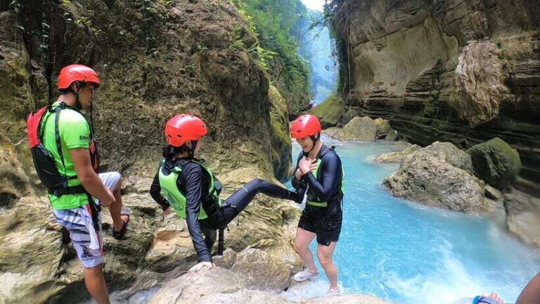 Cebu:WhaleShark Watching & Kawasan Canyoneering Private Tour - The Itinerary: What You’ll Experience