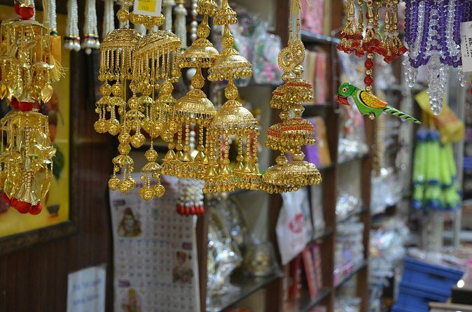 Chandni Chowk Shopping Tour with Pickup and Drop Off - The Sum Up