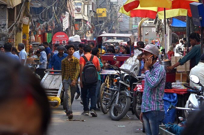 Chandni Chowk Shopping Tour with Pickup and Drop Off - The Practical Side: How It Works