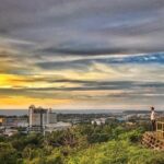 Chauffeur Driven Standard Van - Who Should Book This Tour?