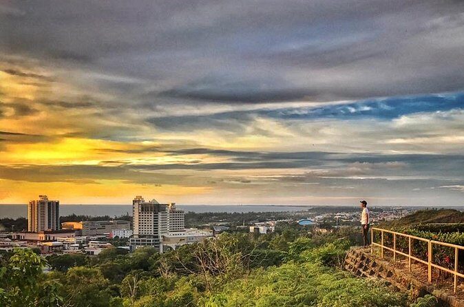 Chauffeur Driven Standard Van - Who Should Book This Tour?