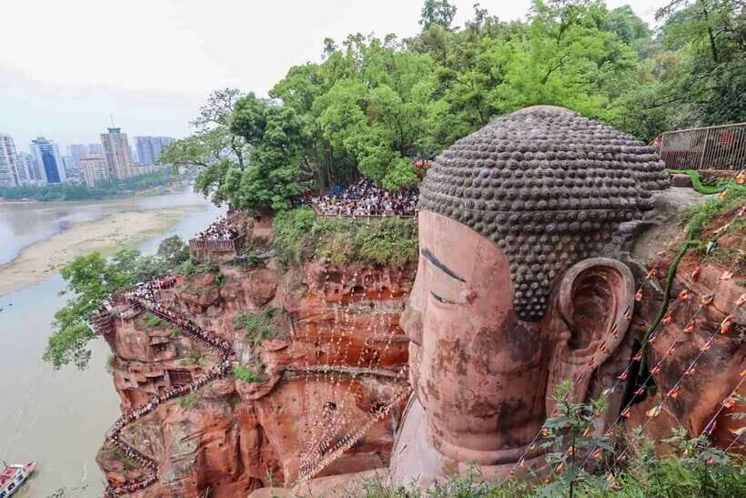 Chengdu: Private Day Tour to the Leshan Giant Buddha - Practical Details and What Sets This Tour Apart