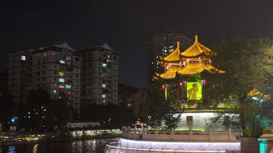 Chengdu:Private Riverside Deep Dive Citywalk - A Walk Through Chengdu’s Evening: The Itinerary in Detail