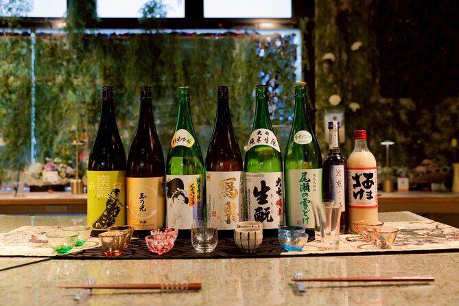 Cherry blossom & Japanese Sake Tasting in Shinjuku - Why This Tour Works