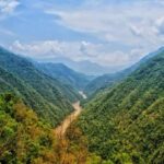 Chhindwara: Patalkot, Devgarh Fort, & Waterfall Day Tour - Trek to Devgarh Fort & Scenic Views