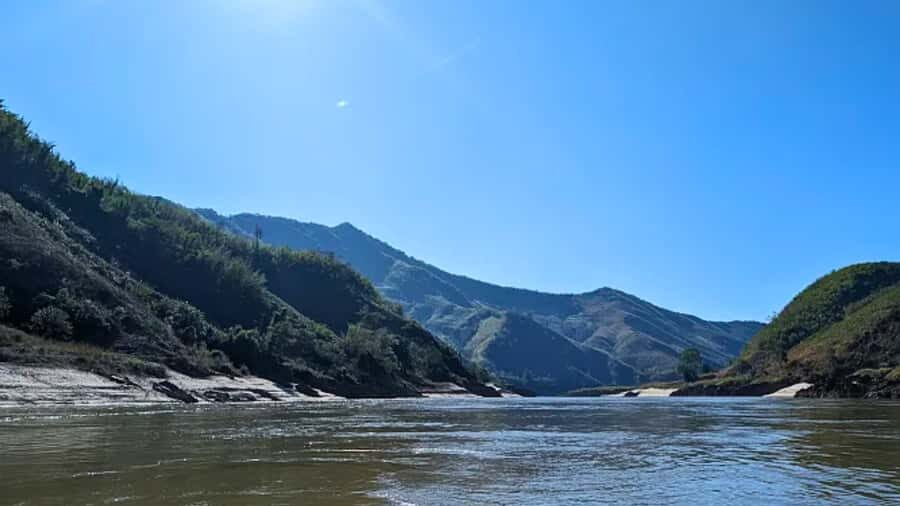 Chiang Mai: 2-Day Luang Prabang Slow Boat Tour & Hotel - What to Expect on the Mekong River Cruise  