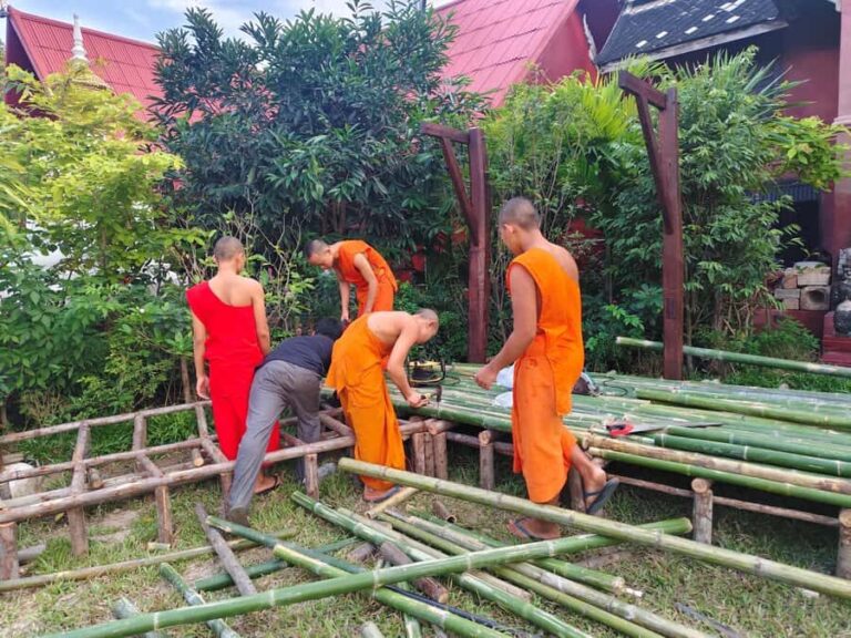 Chiang Mai: Doi Suthep & Wat Phalad Tour with Guide - Practical Aspects of the Tour