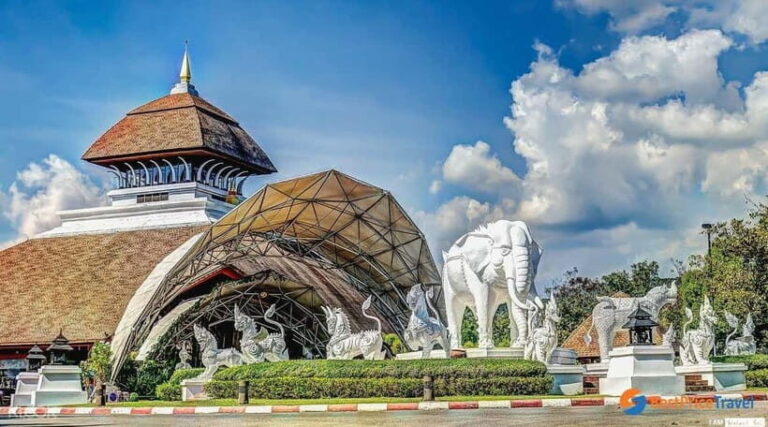 Chiang Mai Night Safari: Entry Ticket with Tram Ride - Detailed Breakdown of the Experience