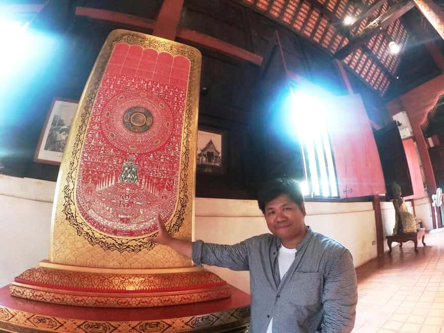 Chiang Mai Old City Twilight Walk Tour: Lanna Majestic Glow - What You’ll Experience