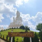 Chiang Rai Day Tour from Chiang Mai Red White and Blue Temples - The Experience in Practice