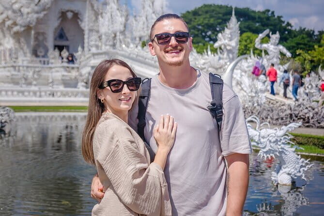 Chiang Rai White Blue Red Temples with Hot Spring from Chaing Mai - FAQ