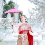 Chiang Rai:Photos of traditional Thai costumes,White Temple - What Makes This Tour Stand Out?