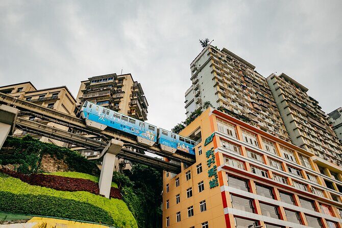 Chongqing 10 Hour Private Customized City Tour - Itinerary Breakdown: What to Expect