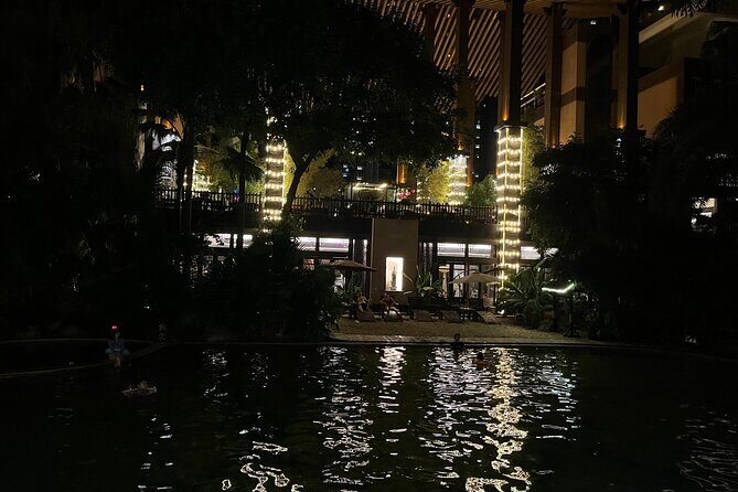 Chongqing Luxury Hot Spring and Massage Luxury Meal Private Tour - Practical Details and Considerations