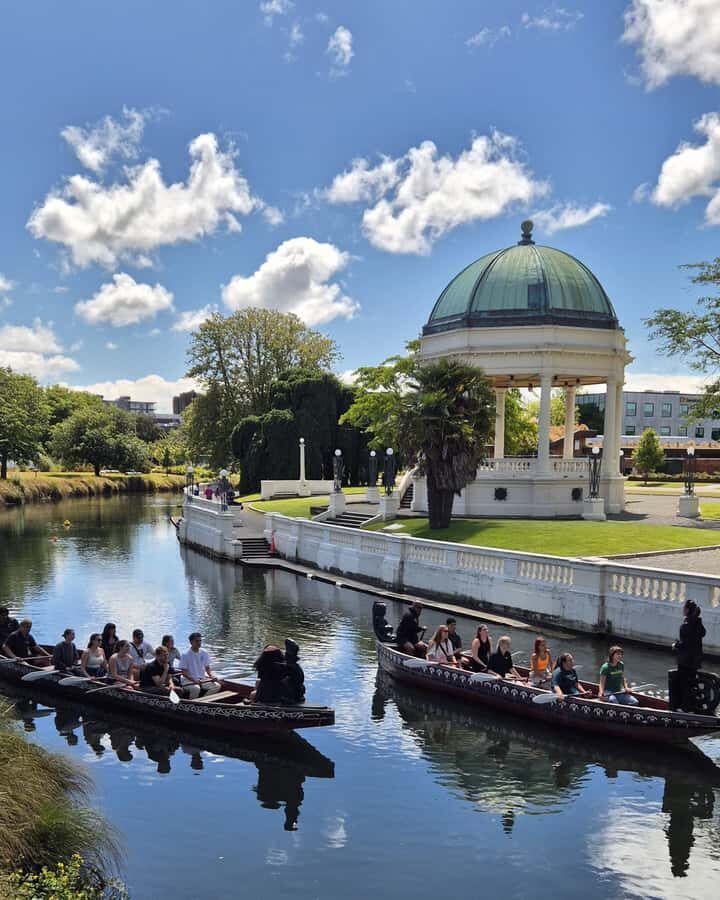 Christchurch: Waka Paddling Experience on the Avon River - A Detailed Look at What to Expect