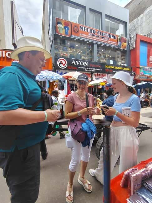 Colombo: Guided Walking Tour - Exploring Pettah Market: Sights, Sounds, and Flavors  