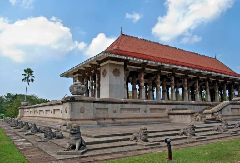 Colombo Independence Square Private Tour 3 Hour - The Highlight: Independence Memorial Hall