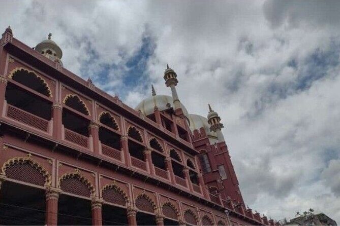 Confluence of Cultures from Bow Barracks to Burrabazar Kolkata - Food and Additional Experiences