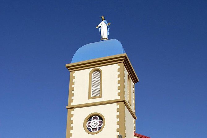 Country Tour (2h30) included Tjibaou Cultural Center & Church - Additional Perks and Practical Details