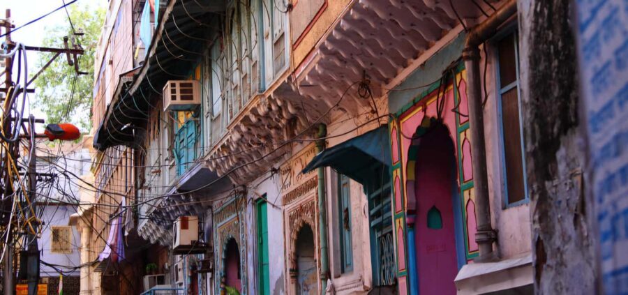 Cover Delhi in a Day: Private Guided Tour with 9 place visit - Transportation & Group Size