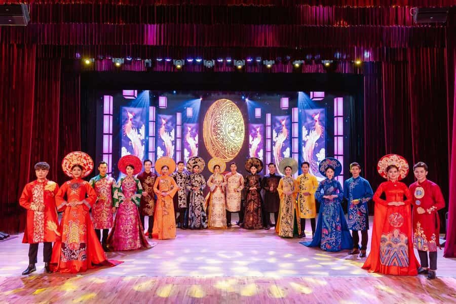Da Nang: Ao Dai Show Ticket - Who Will Love This Experience?