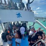 DE Hip Hop Boat Party for Adults and Free Drinks Only - The Experience from a Travelers Perspective