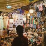 Delhi : Customized Half or Full Day Delhi Shopping Tour - The Full Experience: Exploring Delhi’s Markets