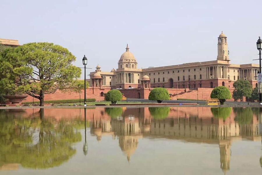 Delhi : Full Day Old and New Delhi City Sightseeing - Practical Details and Value