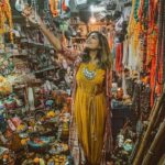 Delhi: Guided Shopping Tour with an Female Expert - Who Should Consider This Tour?