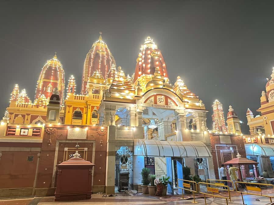 Delhi Night View Tour  4-Hour Evening Experience - Practical Details and What to Expect