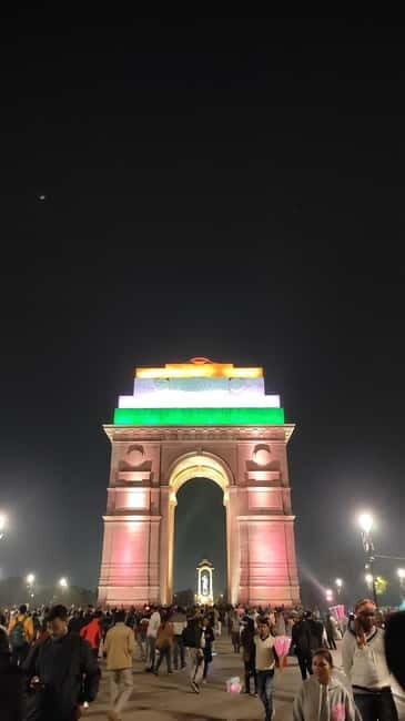 Delhi: Night View Tour with India Gate, Rashtrapati Bhavan - Who Would Love This Experience?
