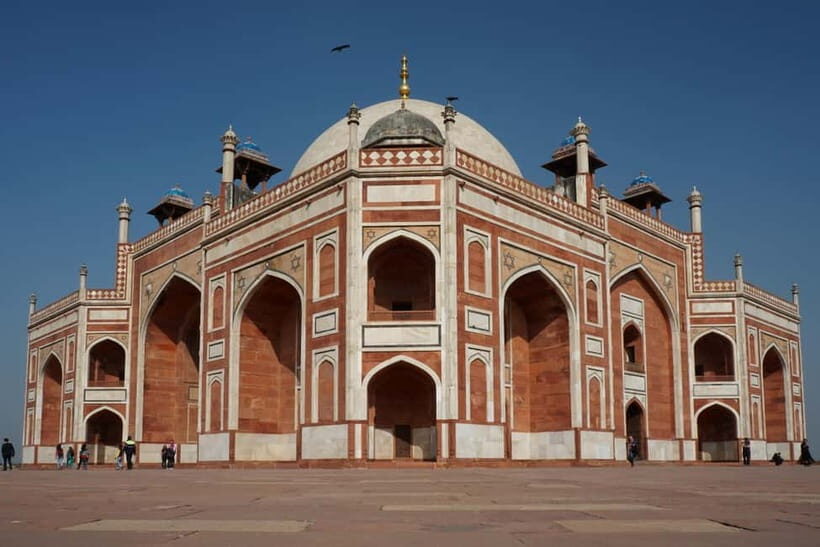 Delhi: Old and New Delhi Guided Full & Half Day City Tour - Transportation and Guides
