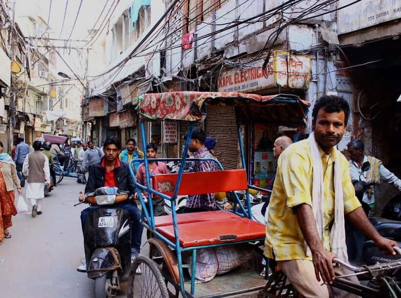 Delhi: Old Delhi and Chandni Chowk Tuk-Tuk Tour - Practical Details and Experience Tips