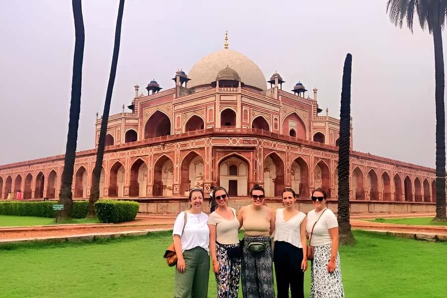 Delhi: Old & New Delhi Guided Tour Full or Half-Day Options - The Itinerary in Depth