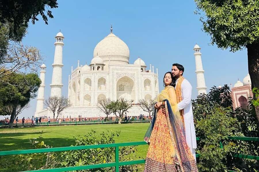 Delhi: Taj Mahal & Agra Private Tour Transfers with 5*Lunch - Who Should Book This Tour?